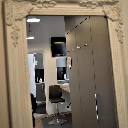 Apartman In The Heart Of Old